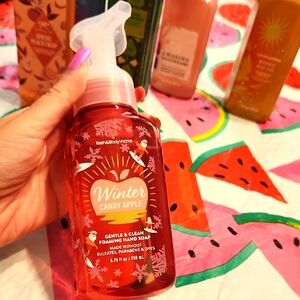 NWT WINTER CANDY APPLE Bath & Body Works